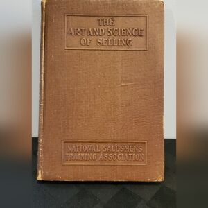 Book- National Salesmen's Training Association "The Art And Science Of Selling"